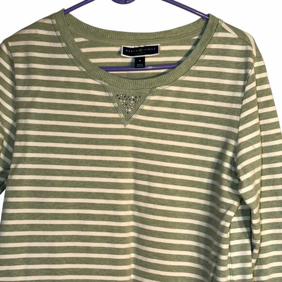 Karen Scott Sport Sage Green & Cream Striped 3/4 Sleeve Top Women’s Medium - Picture 2 of 7
